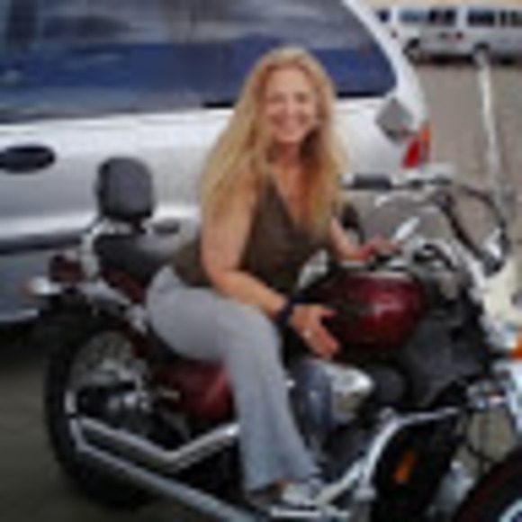 Meet your Posher, Dana - Picture 1 of 1